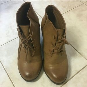 Lace up wedge ankle boots